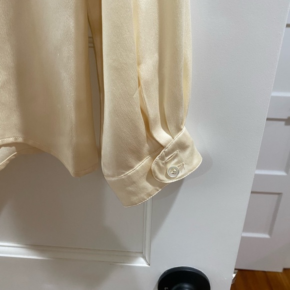 Anne Klein Cream Blouse Relaxed Fit Long Sleeves - Picture 5 of 6